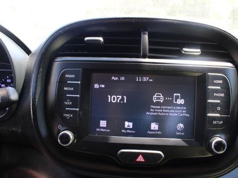 Used 2020 Kia Soul LX FWD image 20
