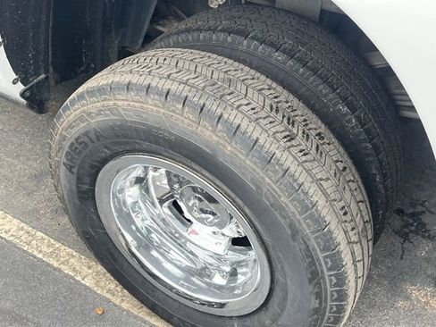 Used 2024 RAM 3500 Big Horn image 3