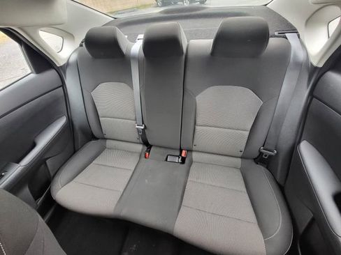 Used 2023 Kia Forte LXS image 12