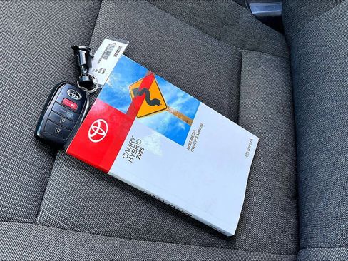 Certified 2025 Toyota Camry LE image 14