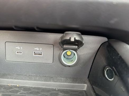 Used 2025 Nissan Altima 2.5 SL FWD image 30