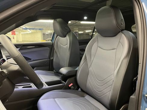 New 2026 Volkswagen Tiguan SE R-Line image 23