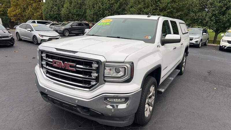 Used 2018 GMC Sierra 1500 SLT w/ SLT Premium Package AWD/4WD image 4