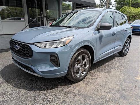 Used 2024 Ford Escape ST-Line w/ Tech Pack #1 AWD/4WD image 1
