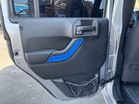 Used 2015 Jeep Wrangler Unlimited Sport w/ Quick Order Package 24S image 12