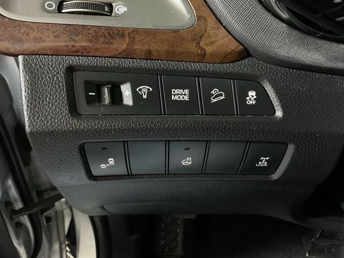 Used 2018 Hyundai Santa Fe Sport image 28