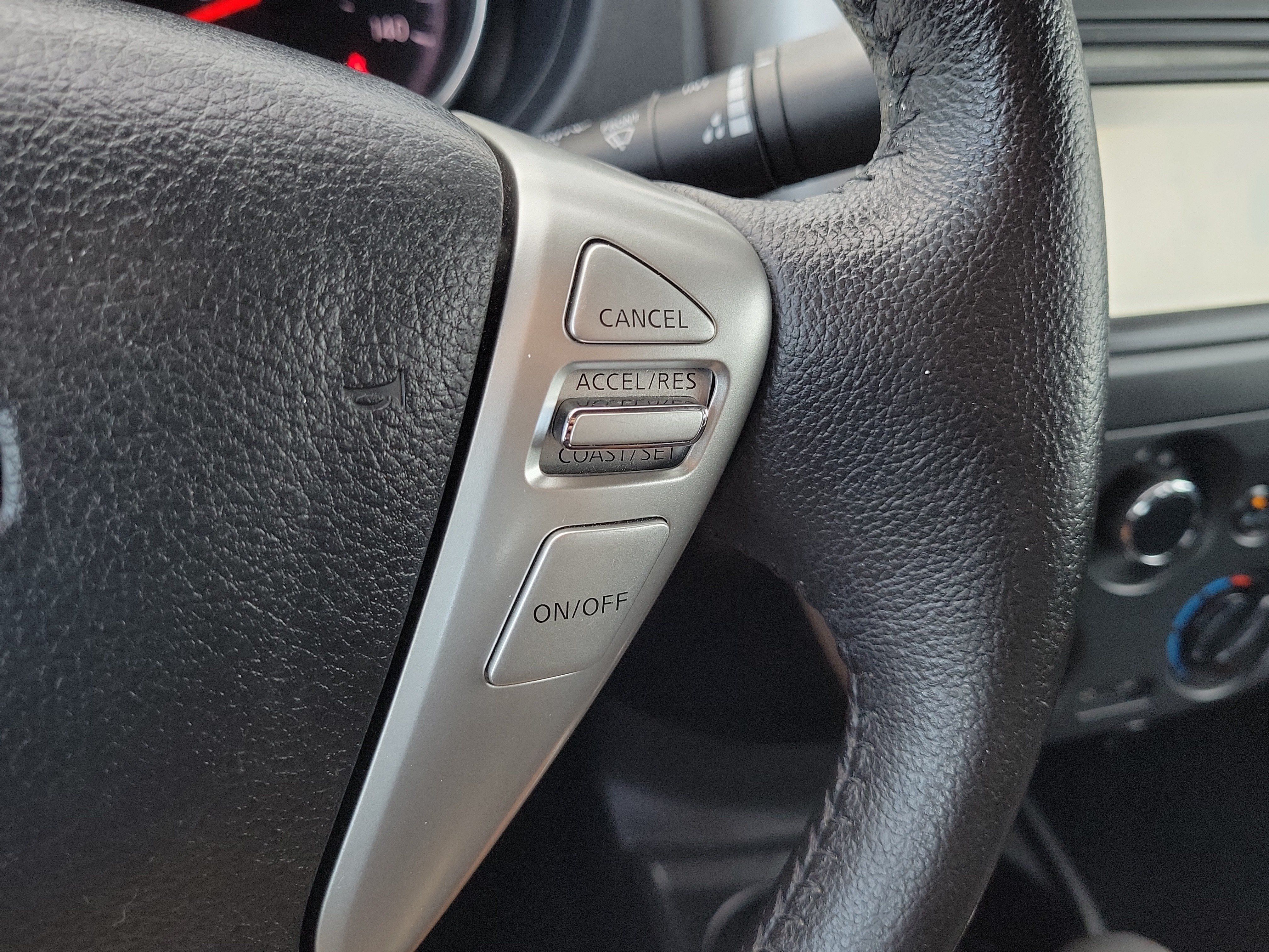 Used 2016 Nissan Versa FWD image 23