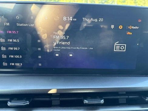 Used 2025 Kia Telluride S FWD image 18