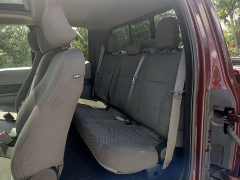 Used 2017 Ford F150 XLT w/ Equipment Group 302A Luxury AWD/4WD image 15