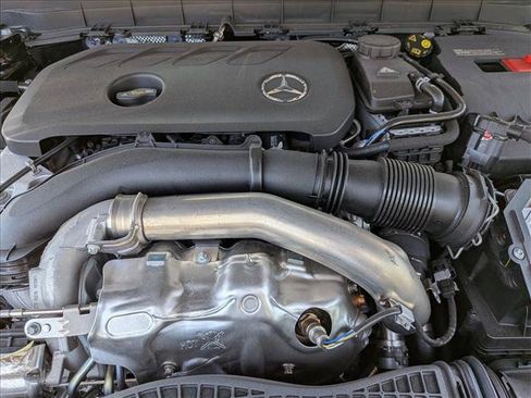 New 2026 Mercedes-Benz GLB 250 image 15