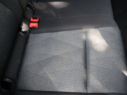 Used 2024 Nissan Rogue SV FWD image 26