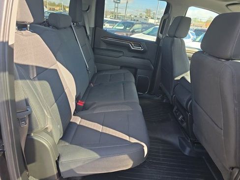 Used 2023 Chevrolet Silverado 1500 RST w/ Z71 Off-Road Package image 22