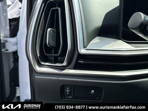 New 2025 Kia Sorento S w/ Panoramic Sunroof Package image 19