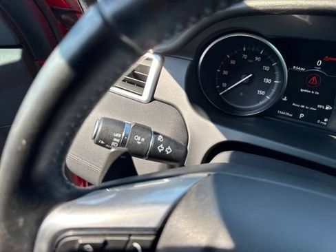 Used 2017 Land Rover Discovery Sport SE AWD/4WD image 38