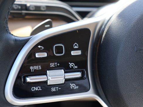 Used 2021 Mercedes-Benz GLE 350 image 34