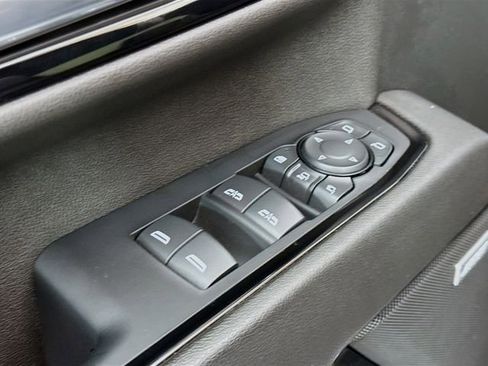 Used 2024 GMC Sierra 2500 AT4 w/ AT4 Premium Plus Package image 19