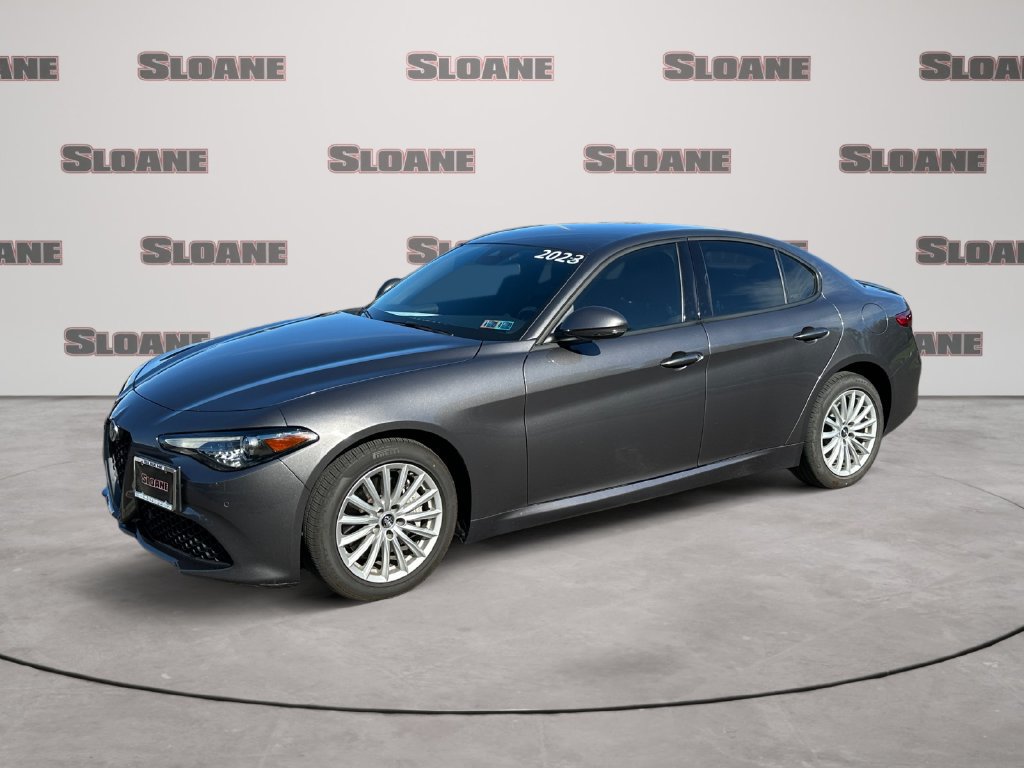 Used 2023 Alfa Romeo Giulia Sprint AWD/4WD image 1