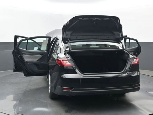New 2026 Toyota Camry LE FWD image 33