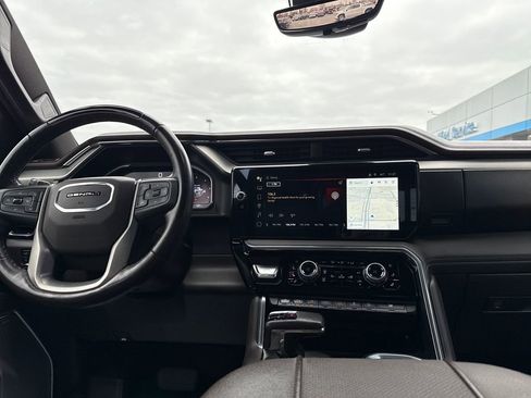 Used 2024 GMC Sierra 1500 Denali image 15