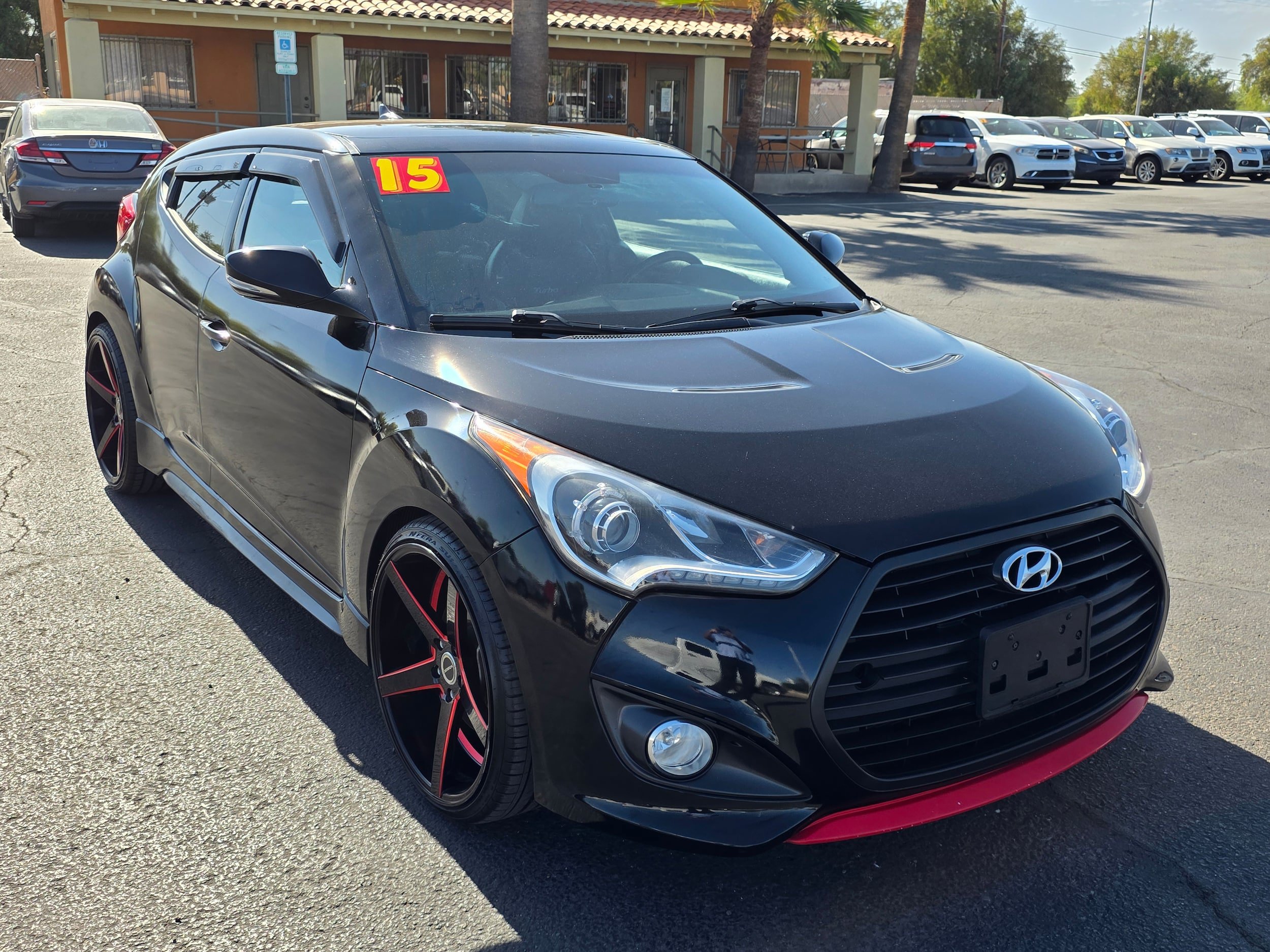 Used 2015 Hyundai Veloster Turbo w/ Option Group 04 FWD image 7