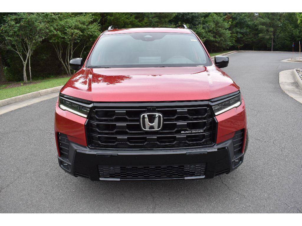 New 2026 Honda Pilot Black Edition image 2