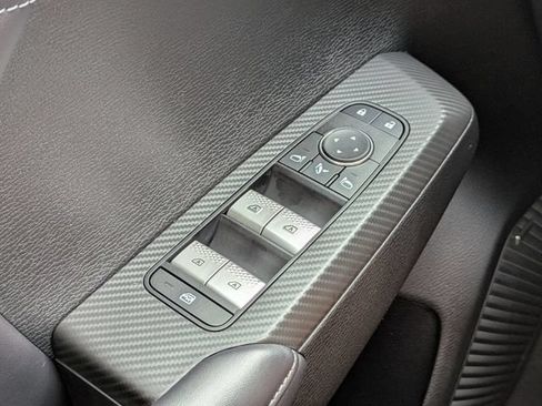 New 2026 Mitsubishi Outlander SE FWD image 25