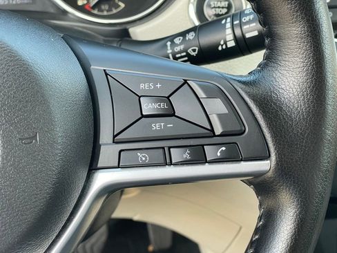 Certified 2020 Nissan Rogue Sport SV w/ All-Weather Package AWD/4WD image 17