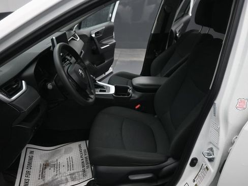 Used 2024 Toyota RAV4 LE image 12