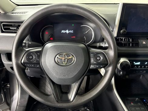 Used 2024 Toyota RAV4 LE FWD image 23
