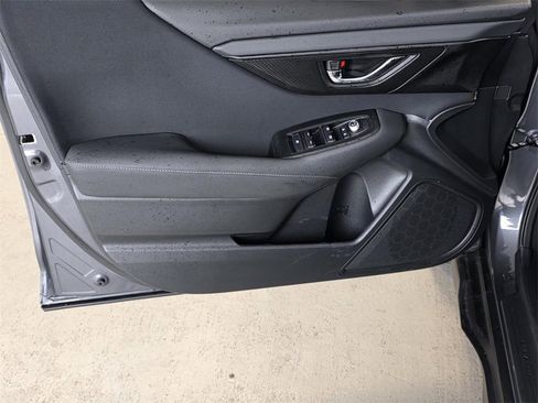 Used 2024 Subaru Outback Premium image 28