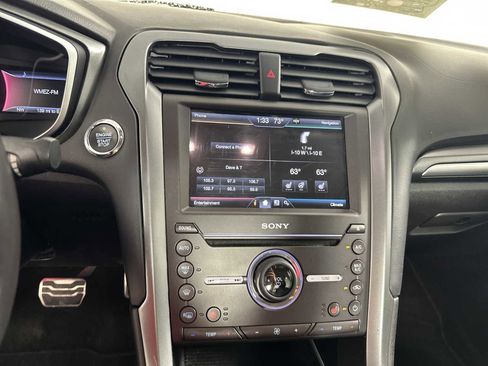 Used 2016 Ford Fusion Titanium FWD image 19