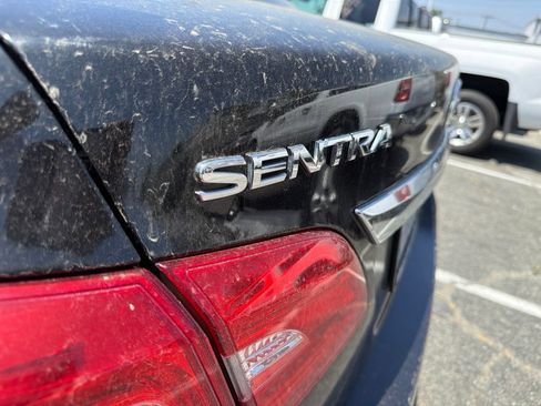Used 2019 Nissan Sentra S FWD image 5