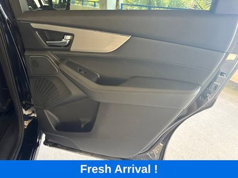 Used 2025 Acura MDX FWD image 14