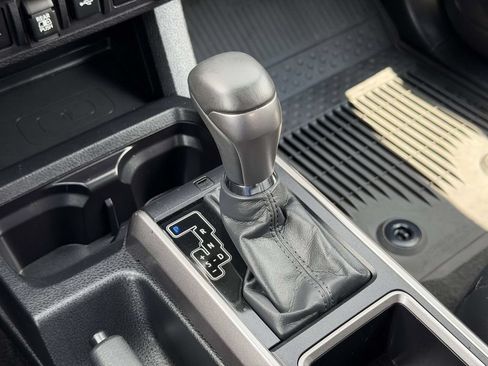 Certified 2023 Toyota Tacoma Limited AWD/4WD image 8