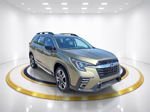 New 2026 Subaru Ascent Limited AWD/4WD image 3