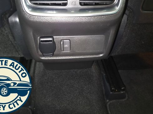 Used 2020 INFINITI QX50 Luxe w/ Navigation Package image 28