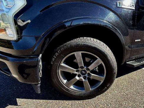 Used 2017 Ford F150 Lariat w/ Equipment Group 502A Luxury image 18