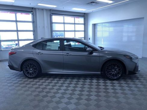 New 2026 Toyota Camry SE image 34