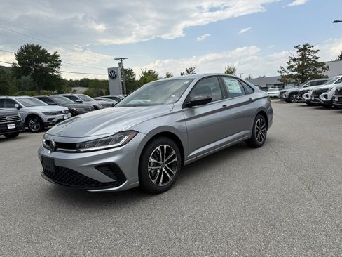 New 2025 Volkswagen Jetta Sport image 7