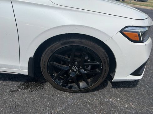 Certified 2024 Honda Civic Sport image 9