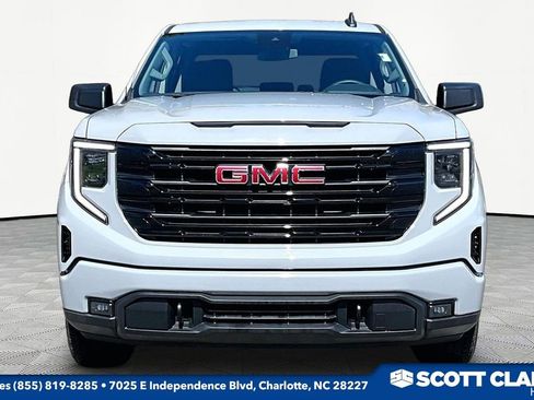 Used 2024 GMC Sierra 1500 Elevation image 2