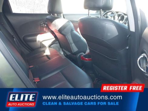 Used 2012 Nissan Juke SL image 16