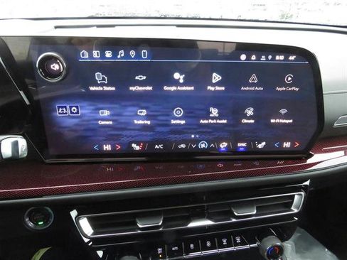 New 2026 Chevrolet Traverse Z71 w/ Enhanced Driving Package image 23