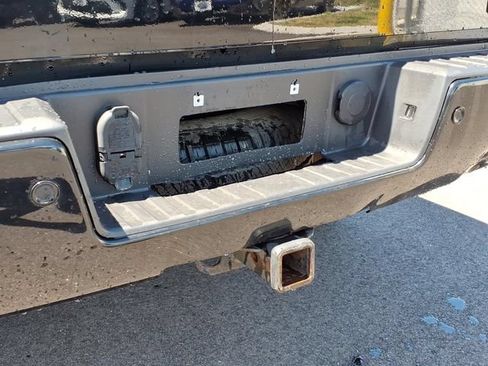 Used 2017 GMC Sierra 1500 SLT w/ All Terrain Package AWD/4WD image 12