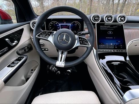 Used 2026 Mercedes-Benz GLC 350e 4MATIC image 6