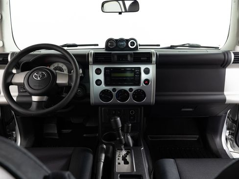 Used 2008 Toyota FJ Cruiser 4WD image 27