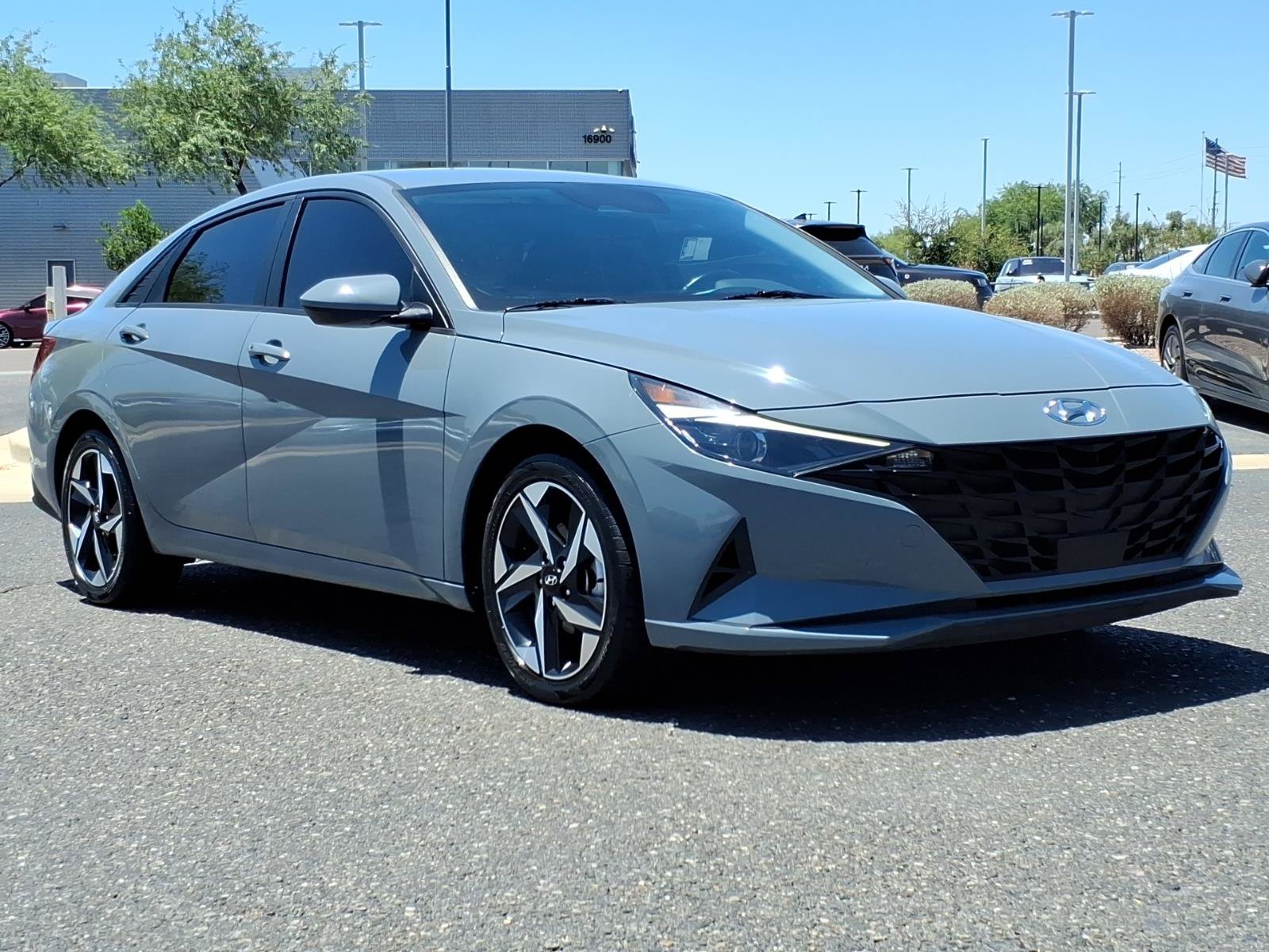 Used 2023 Hyundai Elantra SEL w/ Convenience Package FWD image 1