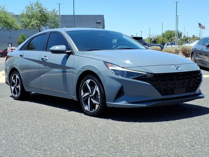 Used 2023 Hyundai Elantra SEL w/ Convenience Package