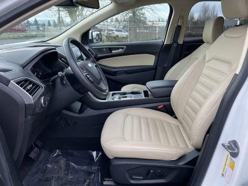 Used 2022 Ford Edge SEL w/ Convenience Package image 10