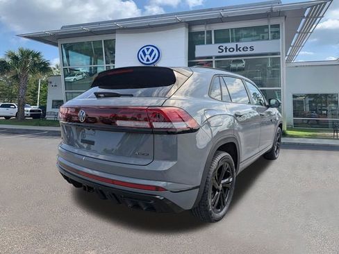 New 2026 Volkswagen Atlas Cross Sport SEL R-Line AWD/4WD image 4